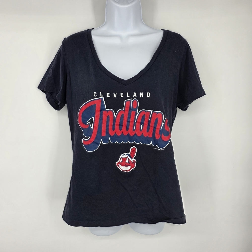Vtg Cleveland Indians T Shirt Genuine Merchandise Women Size XL V Neck - Picture 6 of 6